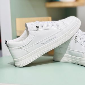 خرید اینترنتی قیمت ونس بچگانه طرح کلاسیک از کد 4032803