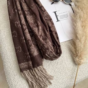 مشخصات شال وارداتی دو رنگ موهر گوچی هنا