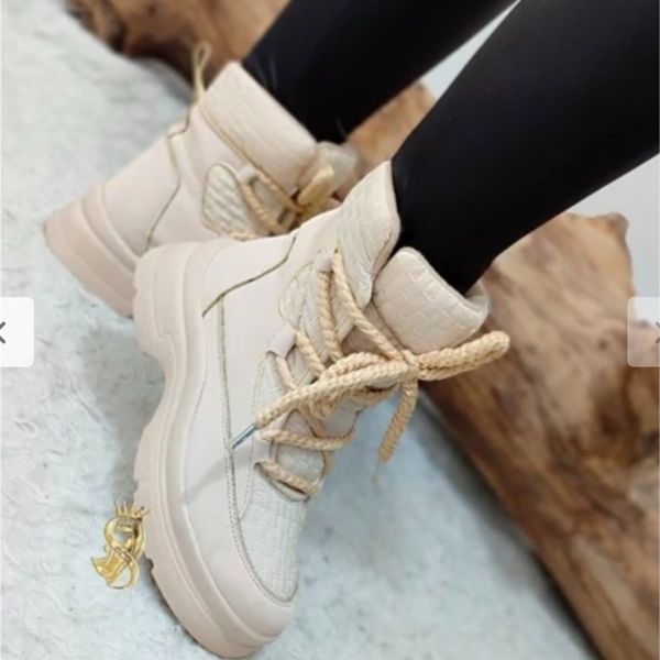 بوت زنانه کاپشتی زیره پیو نرم سبک طبی ضدآب