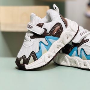 خرید اینترنتی قیمت کتونی وارداتی بچگانه طرح Fila برند Kids کد 121503