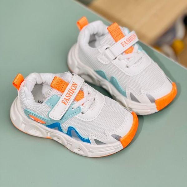 کتونی وارداتی بچگانه طرح Fila برند Kids کد 121503