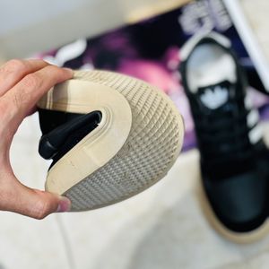 خرید اینترنتی قیمت ونس بزرگسال سامبا طرح آدیداس کد 072403