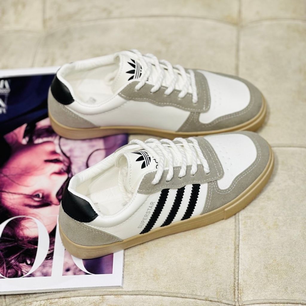 خرید اینترنتی قیمت ونس بزرگسال سامبا طرح آدیداس کد 072403