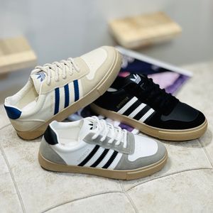 خرید اینترنتی قیمت ونس بزرگسال سامبا طرح آدیداس کد 072403