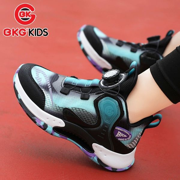 کتونی طرح فلشر از BKG کد 021802