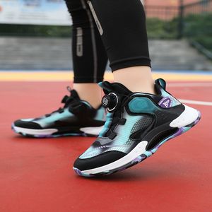 خرید اینترنتی قیمت کتونی طرح فلشر از BKG کد 021802