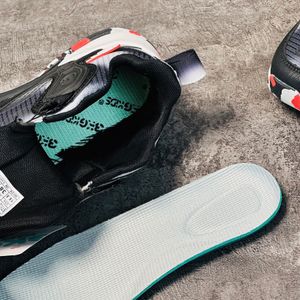 خرید اینترنتی قیمت کتونی طرح فلشر از BKG کد 021802