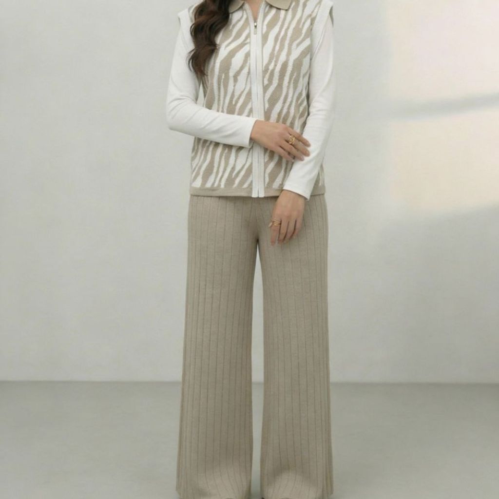 قیمت جلیقه وشلوار زبرا بافت