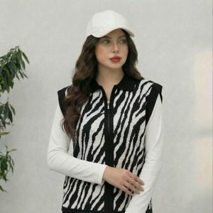 فروش اینترنتی جلیقه وشلوار زبرا بافت