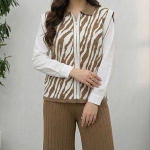 مشخصات جلیقه وشلوار زبرا بافت