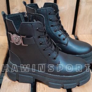 بوت زنانه و دخترانه ورساچ