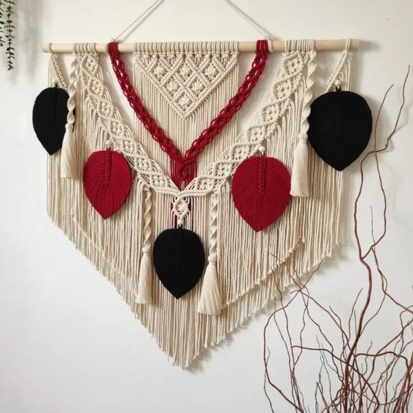 دیوارکوب اویز مکرومه عیدانه‌مدل نوروزی