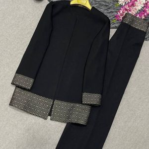 کت شلوار پرنیا