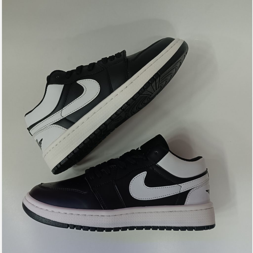 خرید آنلاین کتونی مردانه جردن 1 مشکی سفید