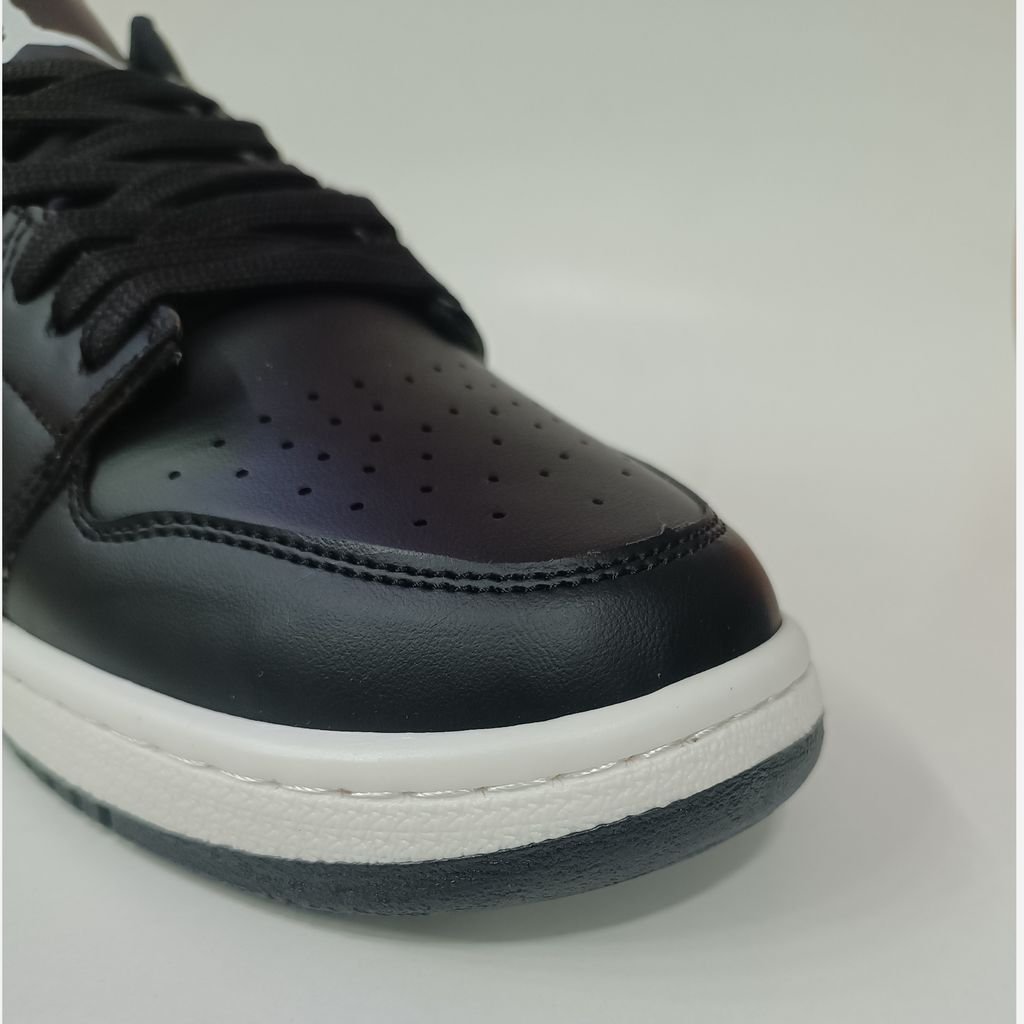 قیمت ارزان کتونی مردانه جردن 1 مشکی سفید