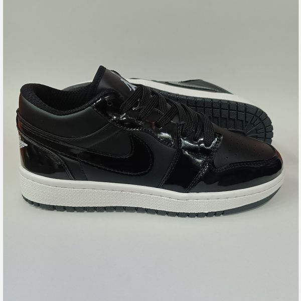 کتونی مردانه جردن 1 ورنی مشکی کیفیت بالا