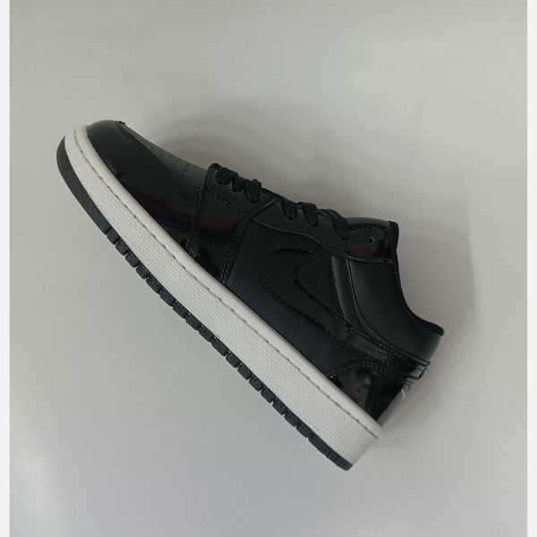 کتونی مردانه جردن 1 ورنی مشکی کیفیت بالا