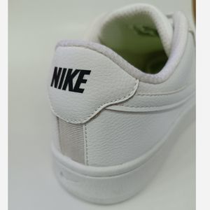 فروش اینترنتی کتونی ونس مردانه تمام سفید نایک کیفیت بالا(زیره لاستیک)