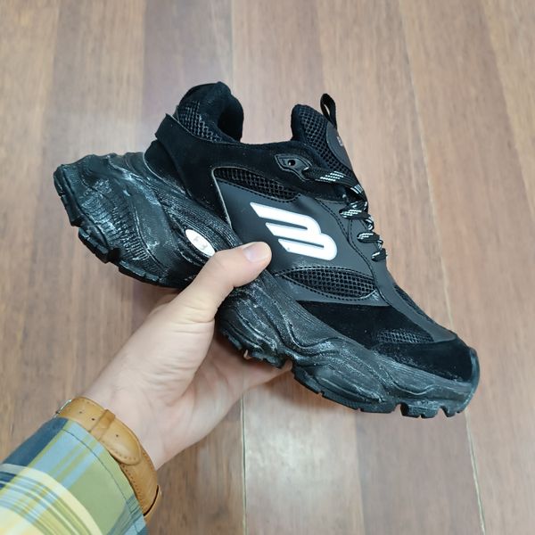 کتونی مردانه بالنسیاگا کارگو کیفیت بالا مشکی زیره کثیف طرح اصلی