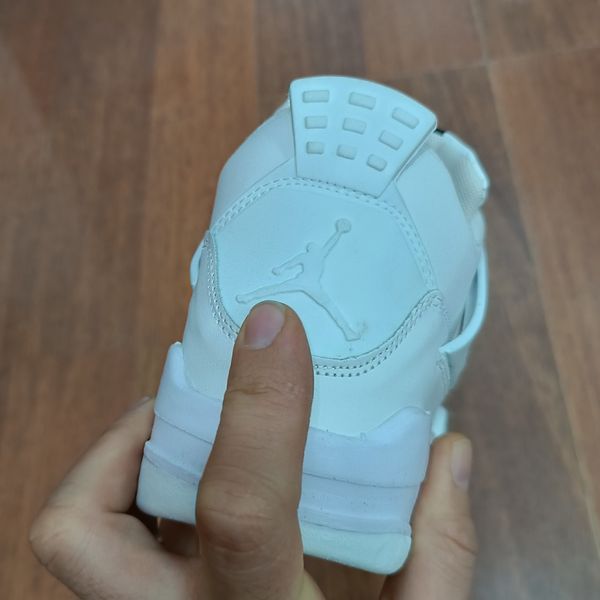 کتونی مردانه جردن چهار 4 سفید کیفیت بالا