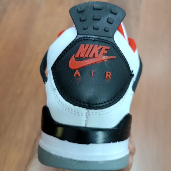 کتونی جردن 4 چهار سفید قرمز