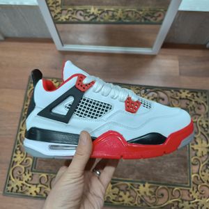 خرید اینترنتی قیمت کتونی جردن 4 چهار سفید قرمز