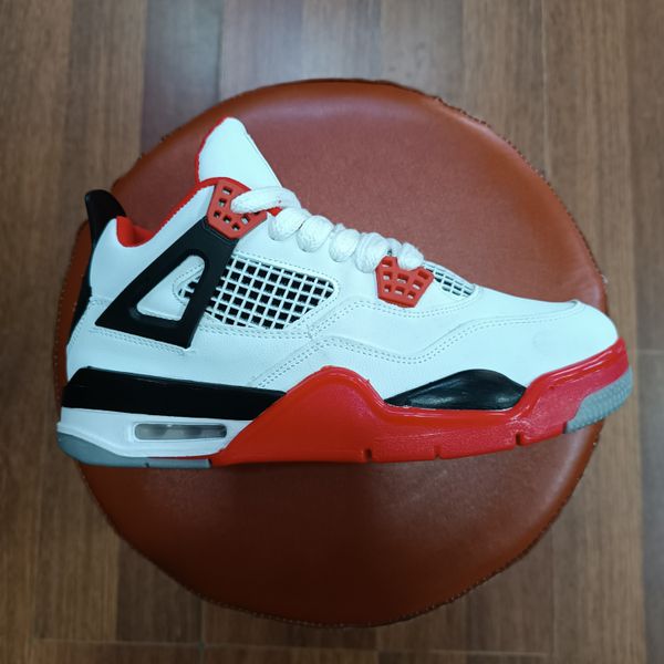 کتونی جردن 4 چهار سفید قرمز