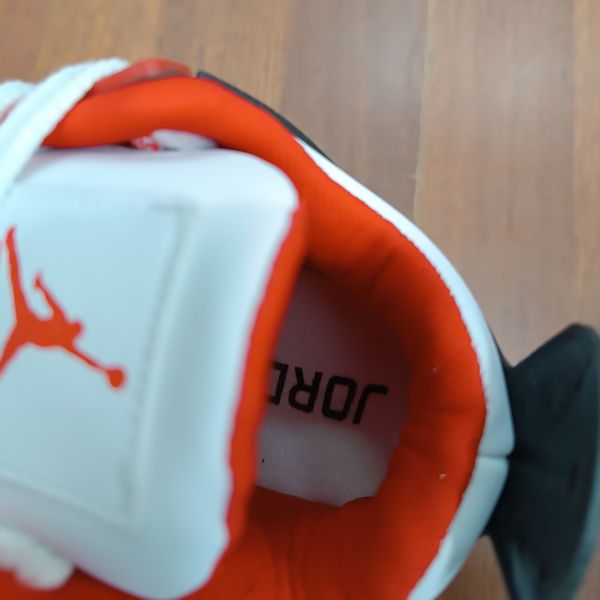 کتونی جردن 4 چهار سفید قرمز