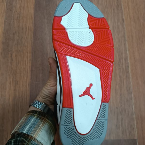 کتونی جردن 4 چهار سفید قرمز