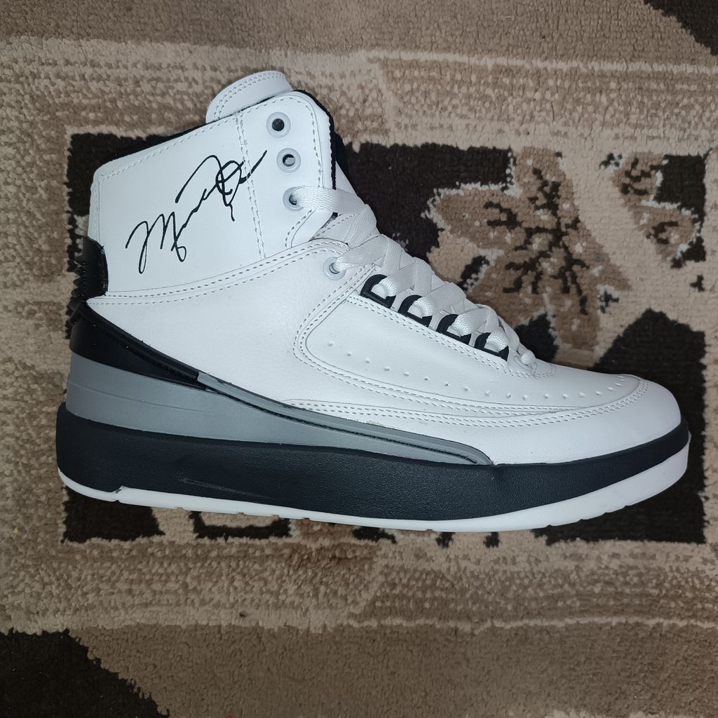 خرید اینترنتی قیمت کتونی مردانه نایک جردن2 سفید کیفیت بالا