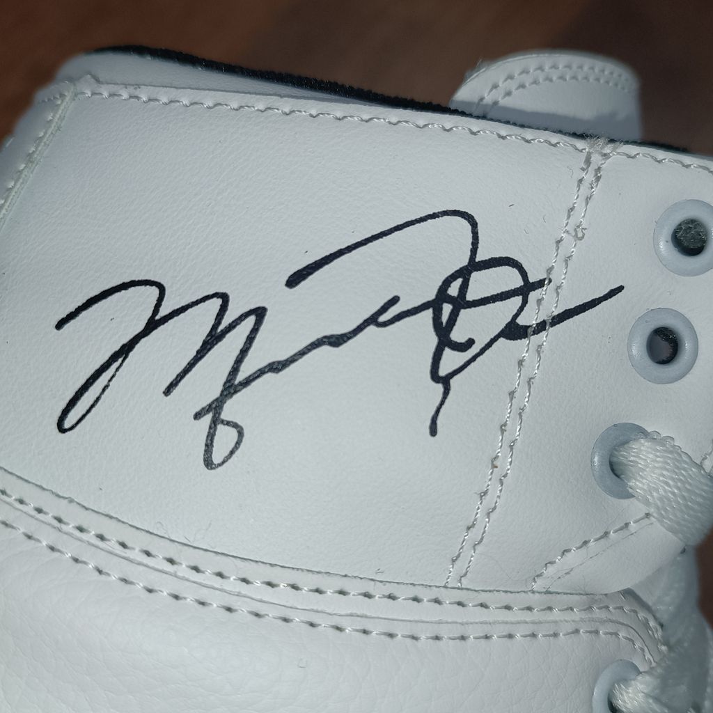 خرید اینترنتی قیمت کتونی مردانه نایک جردن2 سفید کیفیت بالا