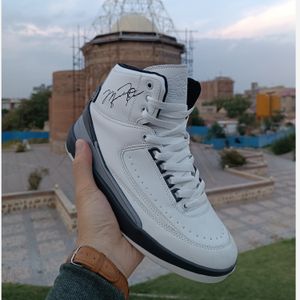 خرید اینترنتی قیمت کتونی مردانه نایک جردن2 سفید کیفیت بالا