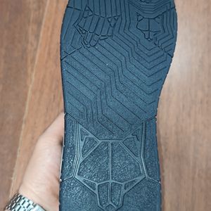 قیمت ارزان کتونی مردانه تخفیفی نیکدولف کیفیت بالا مشکی  Wolf