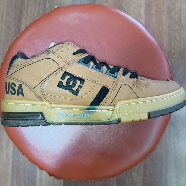 کتونی مردانه تخفیفی کیفیت بالا دی سی