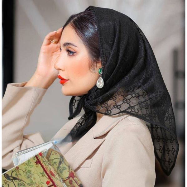 مینی اسکارف توری قواره هفتاد مشکی