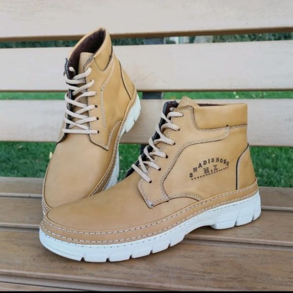 نیم بوت مردانه بندی رنگ خردلی سایز 40 تا 44