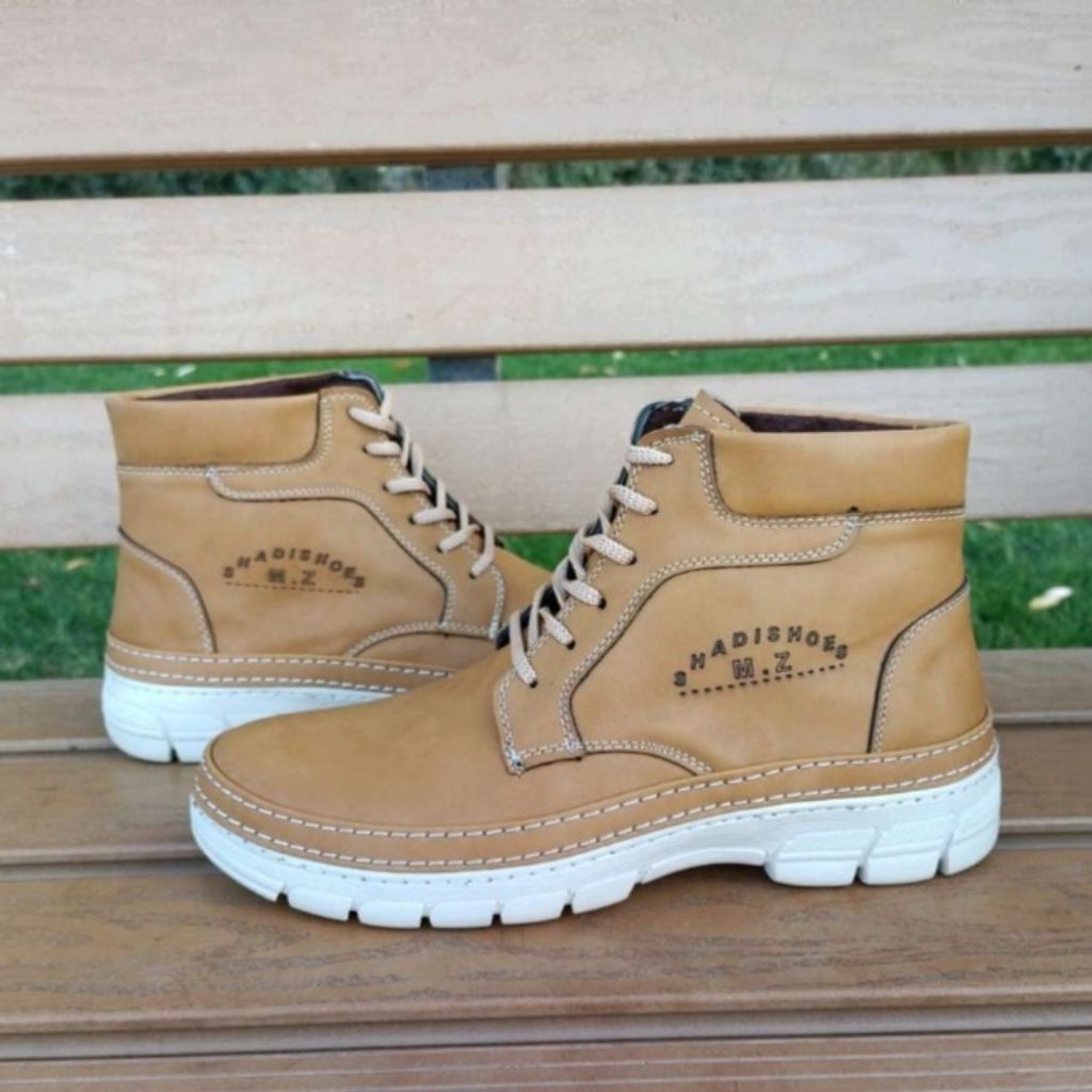 قیمت ارزان نیم بوت مردانه بندی رنگ خردلی سایز 40 تا 44