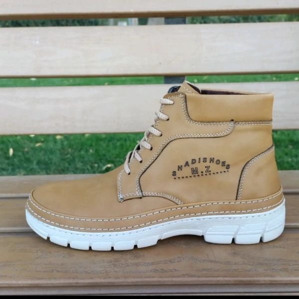 نیم بوت مردانه بندی رنگ خردلی سایز 40 تا 44