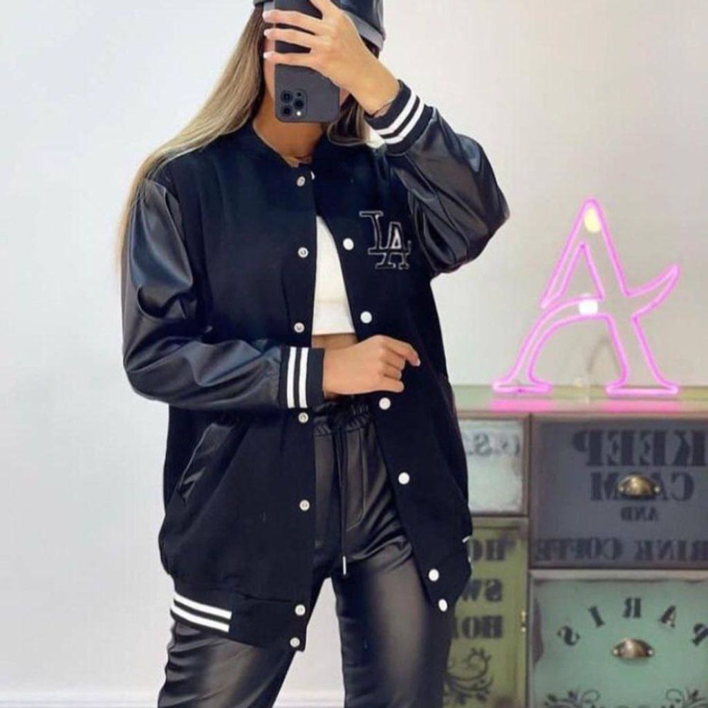 مشخصات مانتو آستین چرم بیسبالی