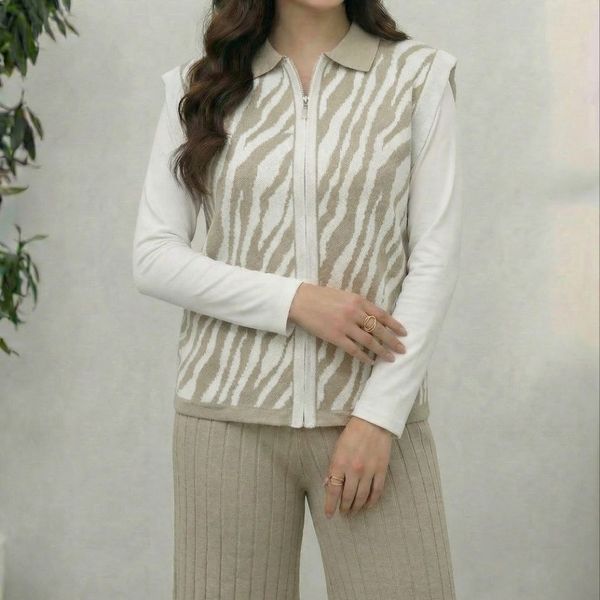 جلیقه و شلوار زبرا بافت