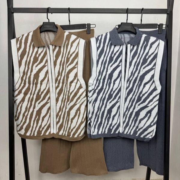 جلیقه و شلوار زبرا بافت