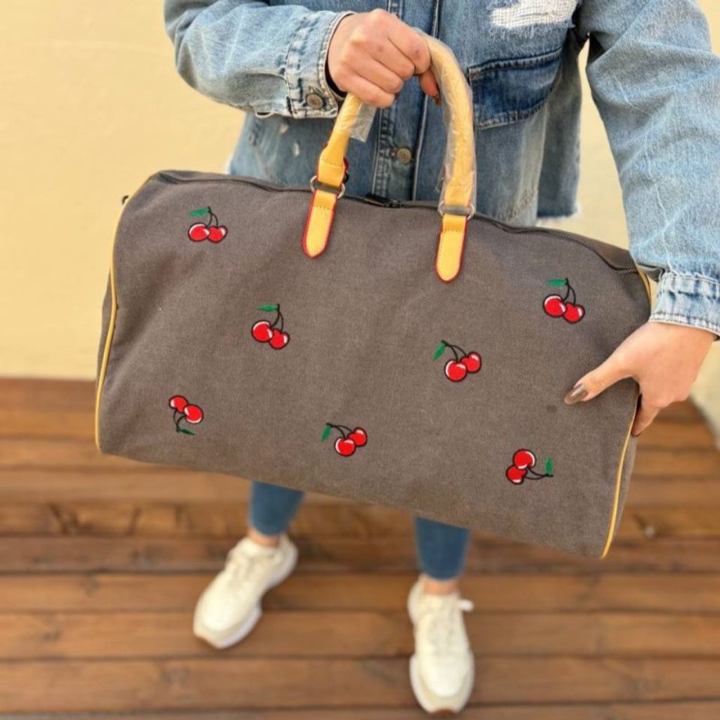 فروش اینترنتی ساک مسافرتی و ورزشی مدل گیلاسی پروانه