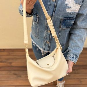 خرید آنلاین کیف دوشی زنانه و دخترانه مدل گراشیا پروانه