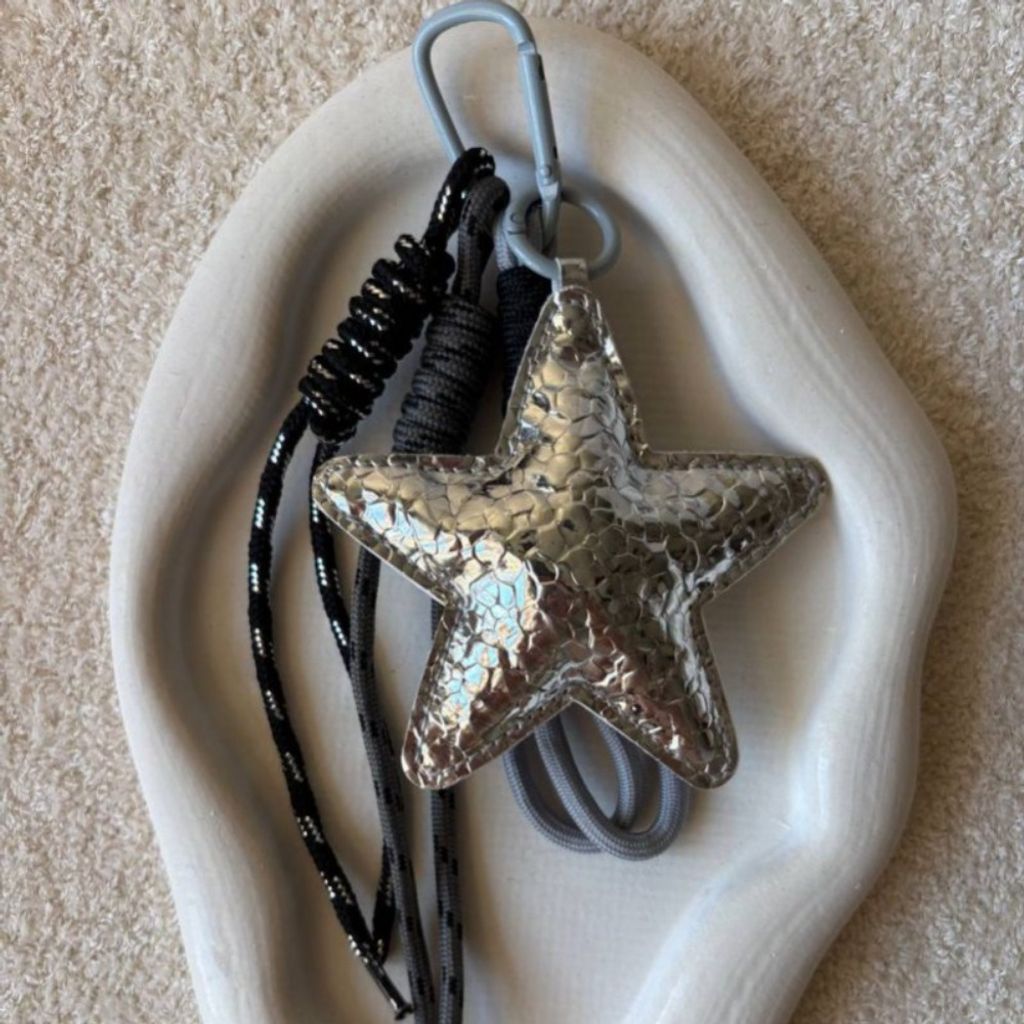 فروش اینترنتی آویز کیف دخترانه مدل ستاره پروانه