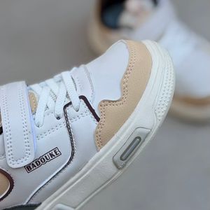 خرید اینترنتی قیمت کتونی بچگانه طرح بادوک از Kids کد 4100202