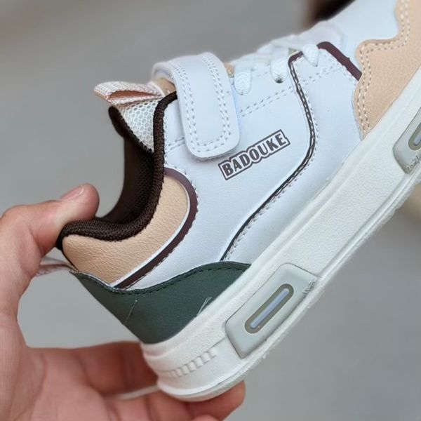 کتونی بچگانه طرح بادوک از Kids کد 4100202