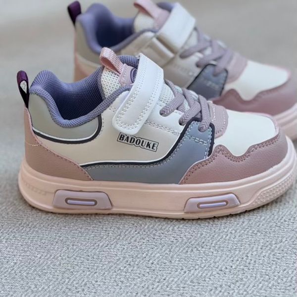 کتونی بچگانه طرح بادوک از Kids کد 4100202