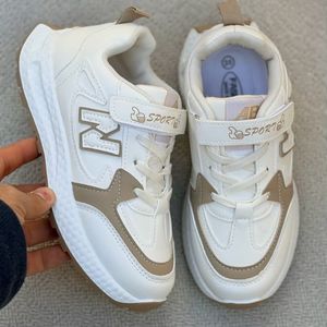 خرید اینترنتی قیمت کتونی بچگانه طرح نیوبالانس 520 از K-Z کد 4100101