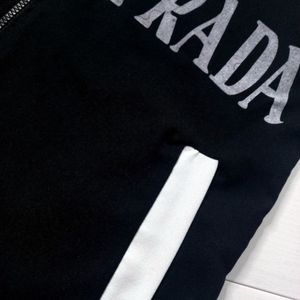 قیمت ارزان ست پرادا سوییشرت و شلوار اسپرت