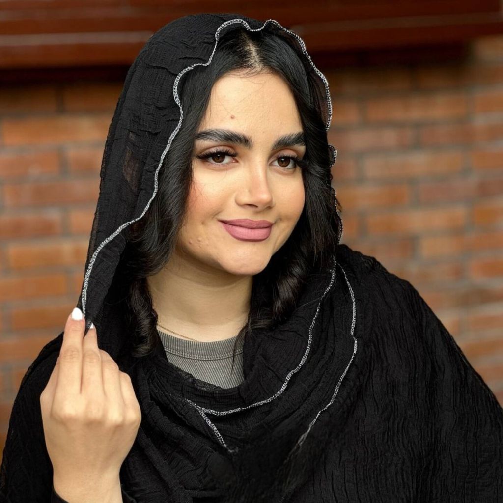 مشخصات شال حریر دور عروسکی موجی شیک مشکی